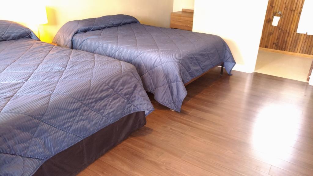Maple Leaf Motel Delhi Ngoại thất bức ảnh
